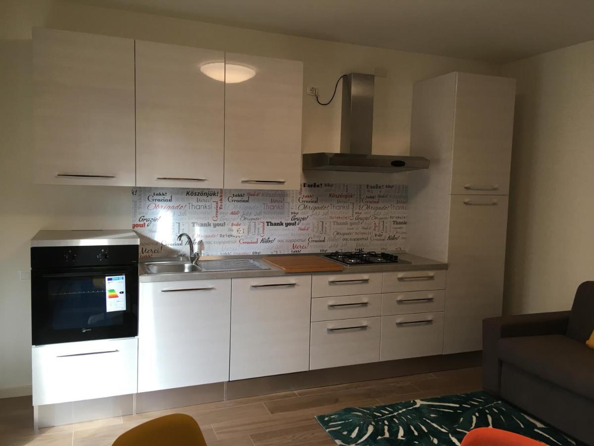 리미니 Residenza Elena 아파트 외부 사진